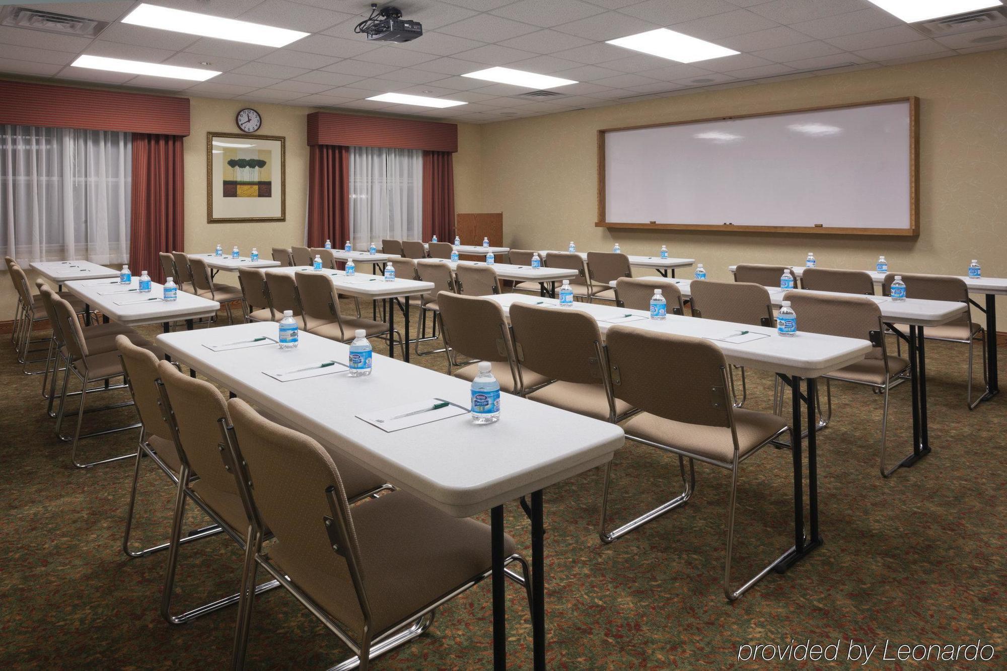 Country Inn & Suites By Radisson, Ithaca, Ny Business photo